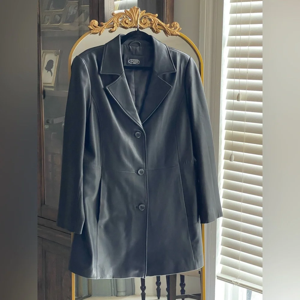 BGSD Women Danielle Black 100% Lambskin Leather Walking Button Up Coat - Picture 3 of 15